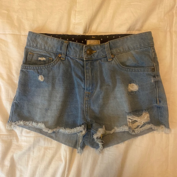 Roxy denim cutoffs - Picture 1 of 4